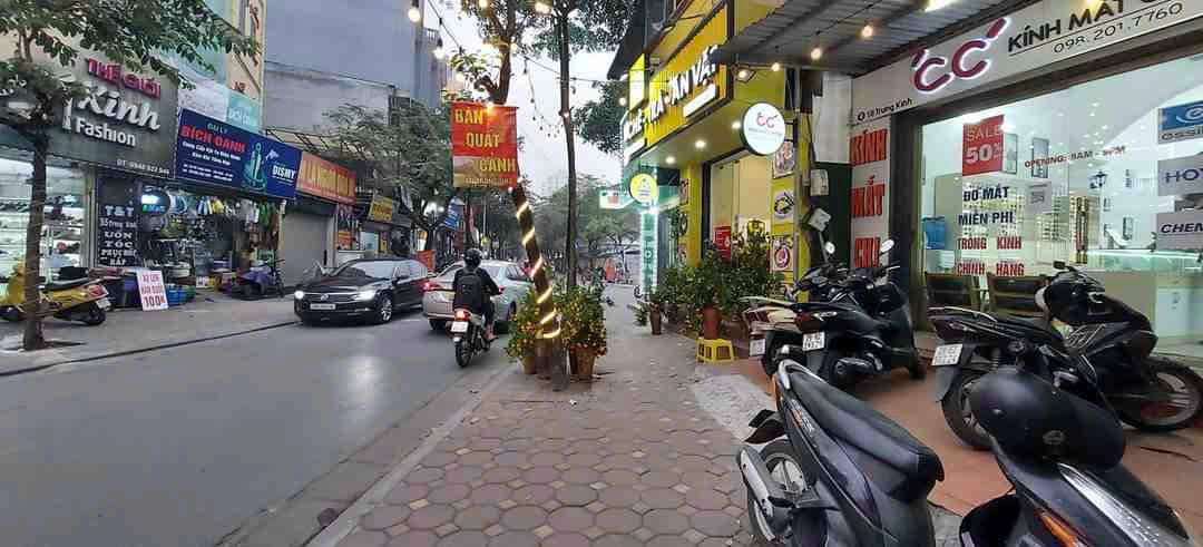Bán nhà mặt phố Trung Kính, Cầu Giấy, siêu đẹp, 100m2, 43 tỷ