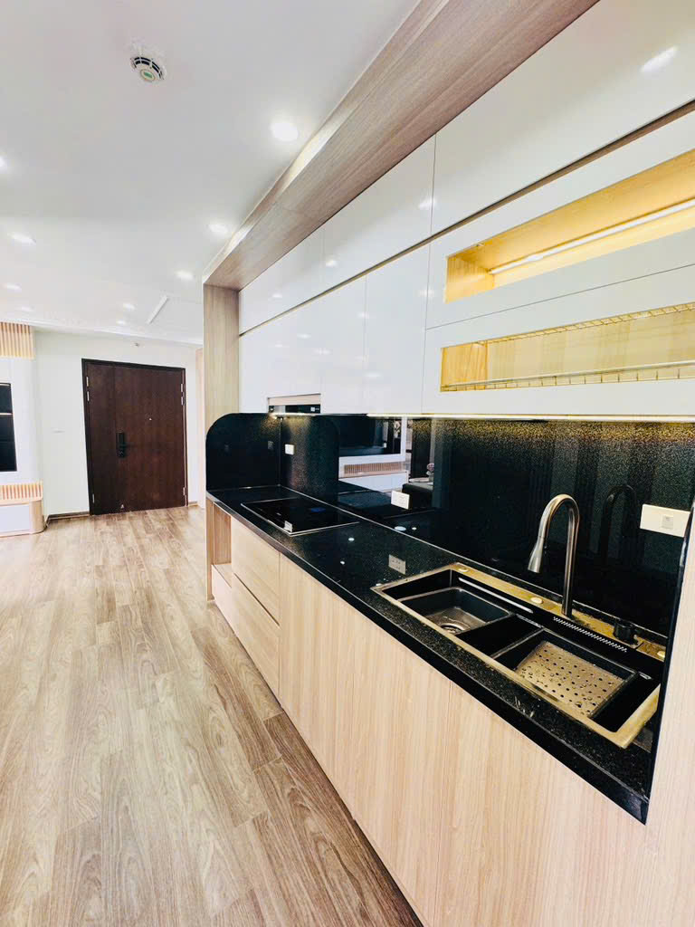 Bán căn hộ chung cư Smile Building Nguyễn Cảnh Dị, Hoàng Mai, Siêu đẹp, 73.5m2, 5.65 tỷ