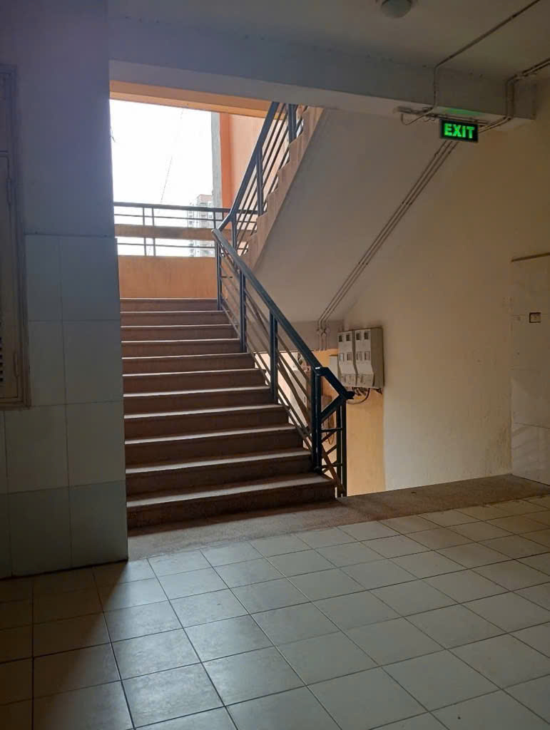 - Bán căn hộ chung cư KDT Trung Hòa, Nhân Chính, Thanh Xuân, Siêu đẹp, 69.3m2, 5.45 tỷ
