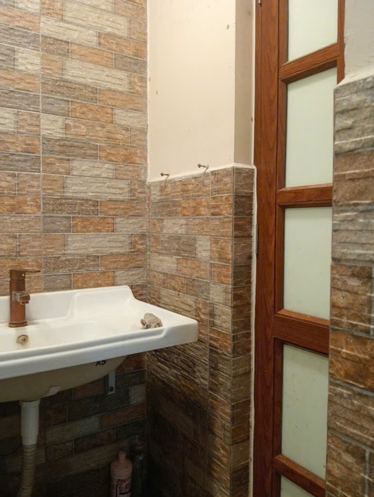 - Bán căn hộ chung cư KDT Trung Hòa, Nhân Chính, Thanh Xuân, Siêu đẹp, 69.3m2, 5.45 tỷ