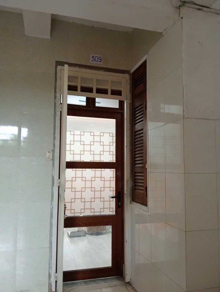 Bán căn hộ chung cư KDT Trung Hòa, Nhân Chính, Thanh Xuân,  Siêu rẻ, 69.3m2, 5.45 tỷ