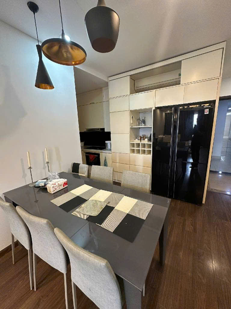 - Bán căn hộ chung cư Five Star Khương Đình, Thanh Xuân, siêu đẹp, 98m2, 8.8 tỷ
