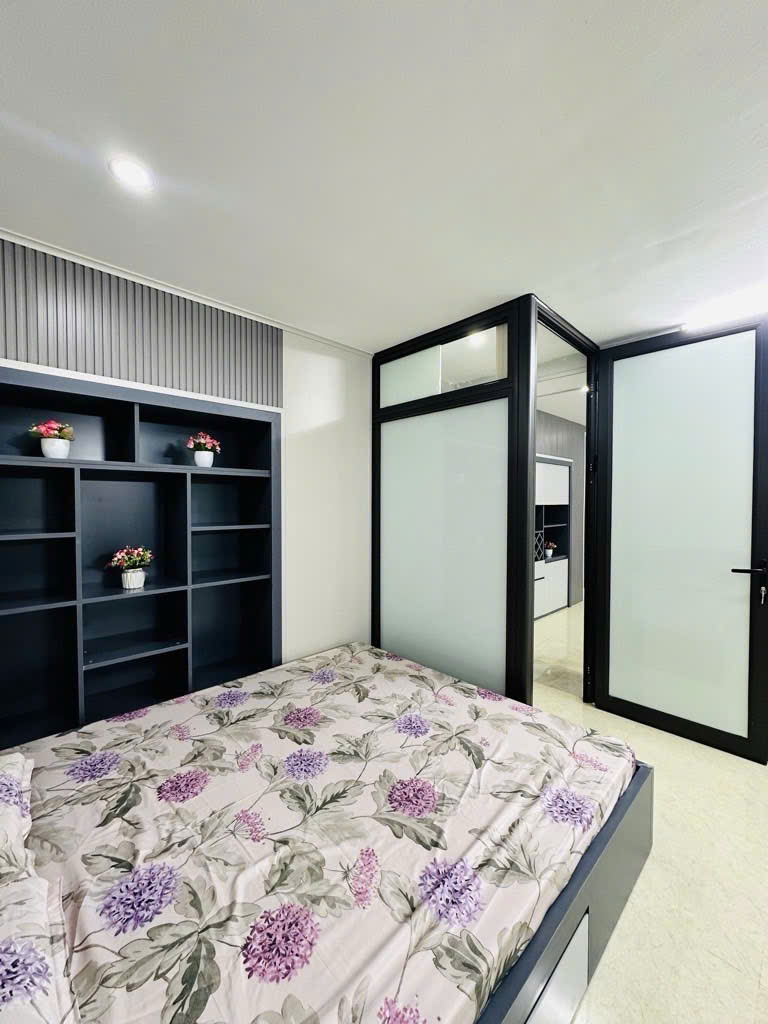- Bán nhà tập thể Trường Chinh, Thanh Xuân, Siêu đẹp, 53.4m2, sử dụng 120m2, 5.7 tỷ