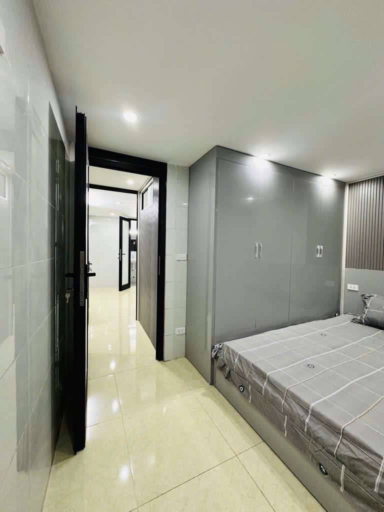 - Bán nhà tập thể Trường Chinh, Thanh Xuân, Siêu đẹp, 53.4m2, sử dụng 120m2, 5.7 tỷ