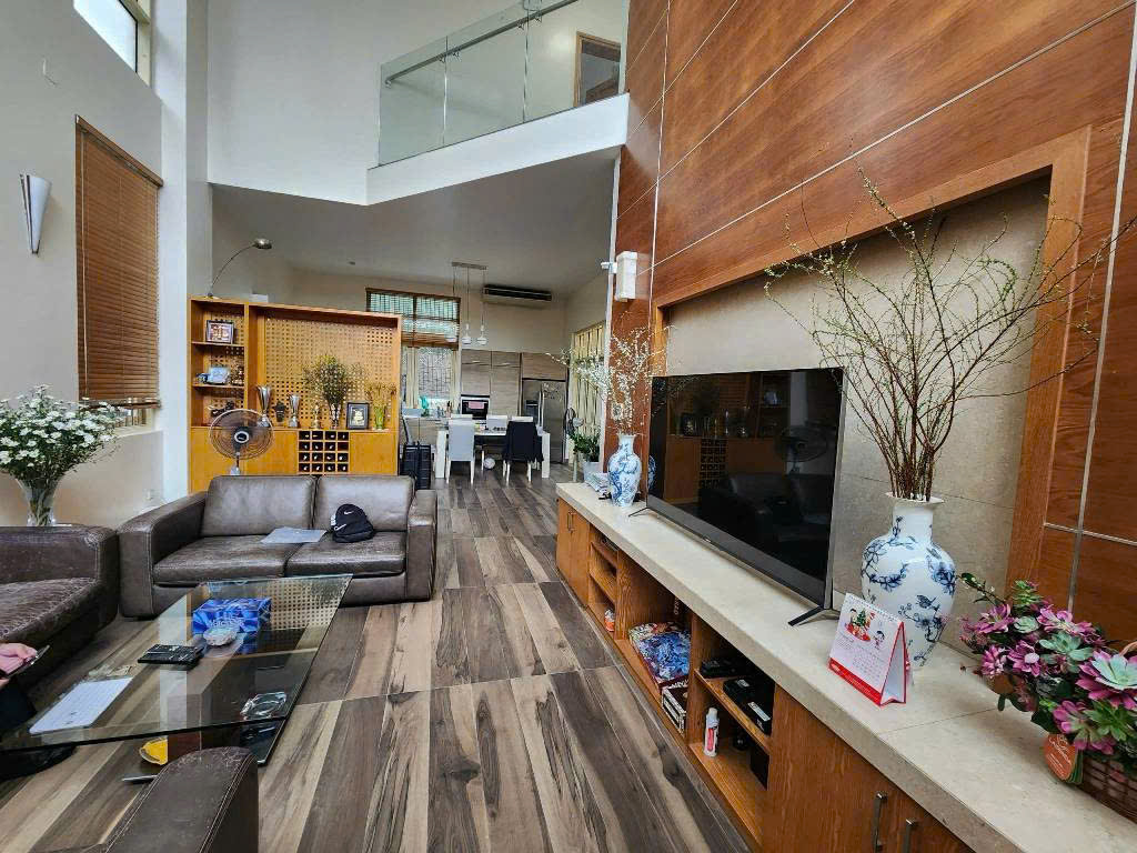 Bán nhà Khu đấu giá Tứ Hiệp, Thanh Trì, Siêu đẹp, 240m2, giá thỏa thuận