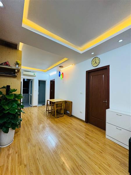 - Bán căn hộ chung cư KDT Kim Văn, Kim Lũ, Nghiêm Xuân Yêm, Siêu đẹp, 68.3m2, 5.4 tỷ