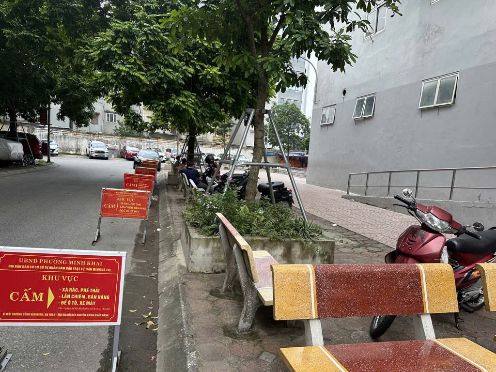 - Bán căn hộ chung cư Tam Trinh, Minh Khai, Hai Bà Trưng, Siêu đẹp, 105m2, 8.5 tỷ