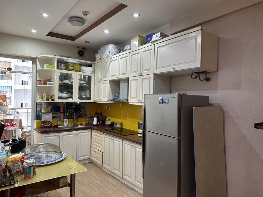 - Bán căn hộ chung cư Tam Trinh, Minh Khai, Hai Bà Trưng, Siêu đẹp, 105m2, 8.5 tỷ