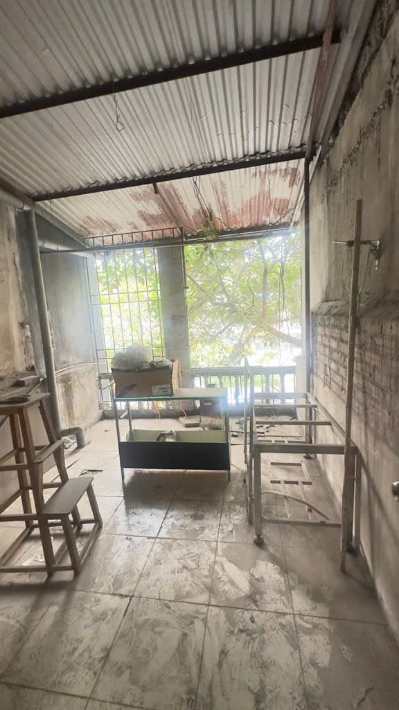 - Bán nhà mặt phố Nguyễn Trãi, Thanh Xuân, siêu đẹp, 15m2, 12.9 tỷ