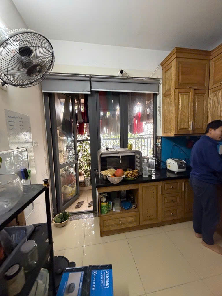 - Bán căn hộ chung cư Trịnh Đình Cửu, Định Công, Hoàng Mai, siêu đẹp, 54.3m2, 5.05 tỷ