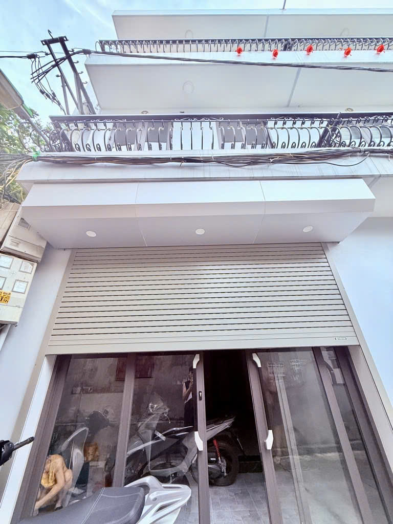 - Bán nhà Tương Chúc, Ngũ Hiệp, Thanh Trì, Siêu đẹp, 120m2, 13.5 tỷ