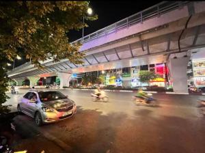 Bán nhà mặt phố Minh Khai, Hai Bà Trưng, Siêu rẻ, 88m2, 37 tỷ