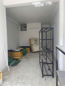 - Bán nhà mặt phố Trần Hòa, Định Công, Hoàng Mai, Siêu đẹp, 68m2, 29 tỷ