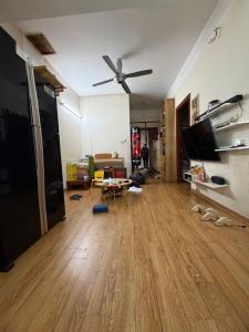 - Bán căn hộ chung cư Trịnh Đình Cửu, Định Công, Hoàng Mai, siêu đẹp, 54.3m2, 5.05 tỷ