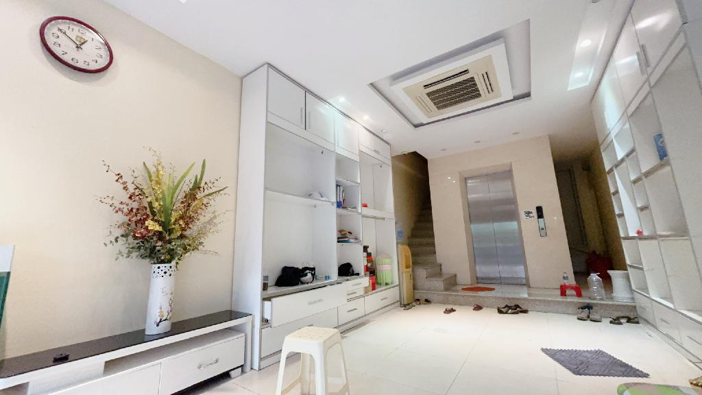 Bán Nhà 49m2 x 6 tầng tại Nguyễn Ngọc Nại, Khương Mai, Thanh Xuân, 11,8 tỷ siêu hot