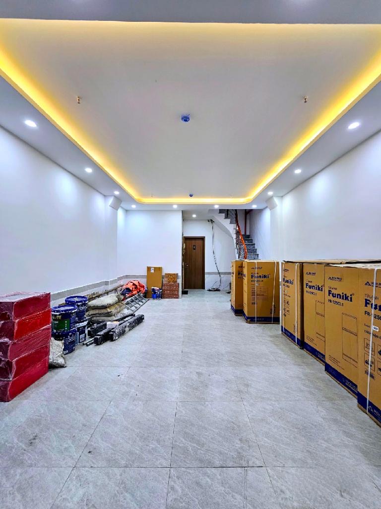 BÁN CĂN HỘ KHÉP KÍNH 8 TẦNG THANG MÁY 120 M2-20 p-19,8 Tỷ