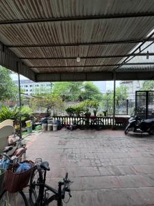 Bán nhà-Xuân Phương-95m2-Ô tô 16 chỗ ngủ nhà-Giá 12 Tỷ