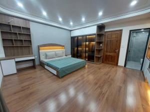 ĐÀM QUANG TRUNG- LONG BIÊN, NHÀ ĐEP XÂY MỚI FULL NỘI THẤT, THANG MÁY, 10M RA TỚI MẶT PHỐ, NGAY CẠNH AEON LONG BIÊN VÀ CẦU VĨNH TUY ĐI QUA TIME CITY, QUẬN HAI BÀ TRƯNG CHỈ MẤT 10P, GIÁ 10.9 TỶ (CTL)