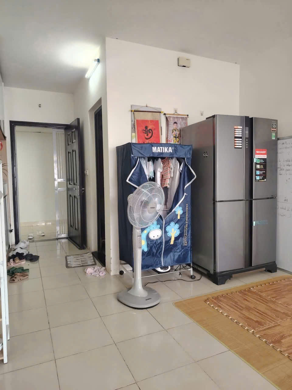 cần bán căn hộ 18t2 diện tích66m full đồ giá 3,1 tỷ
