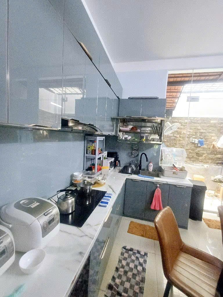 Nhà đẹp đón Tết KDC Tân Quy Đông Quận 7. View công viên. 76m2. Giá: 15,8 tỷ