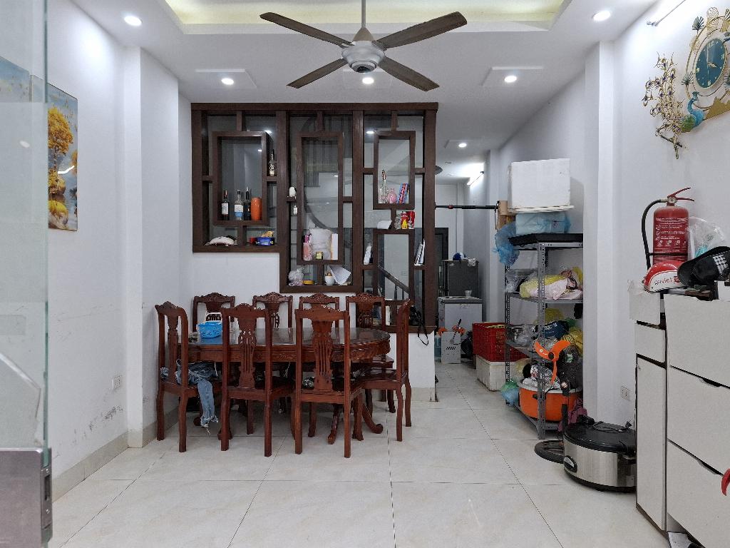 Bán nhà Xuân Phương, Nam Từ Liêm. 38m2, 4 tầng, hơn 6 tỷ, oto đỗ cửa. Lh 0934427955