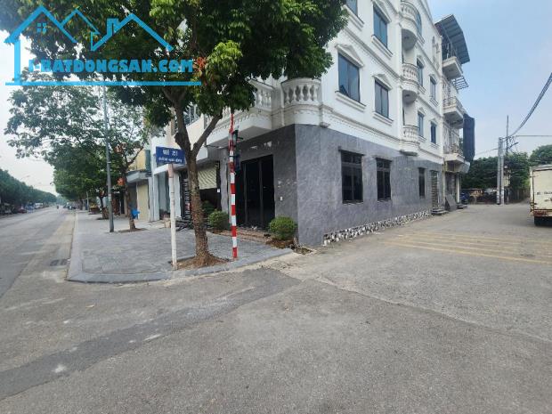 Tằng My, Nam Hồng,Đông Anh, mặt ngõ thông ô tô 7 chỗ dân trí cao