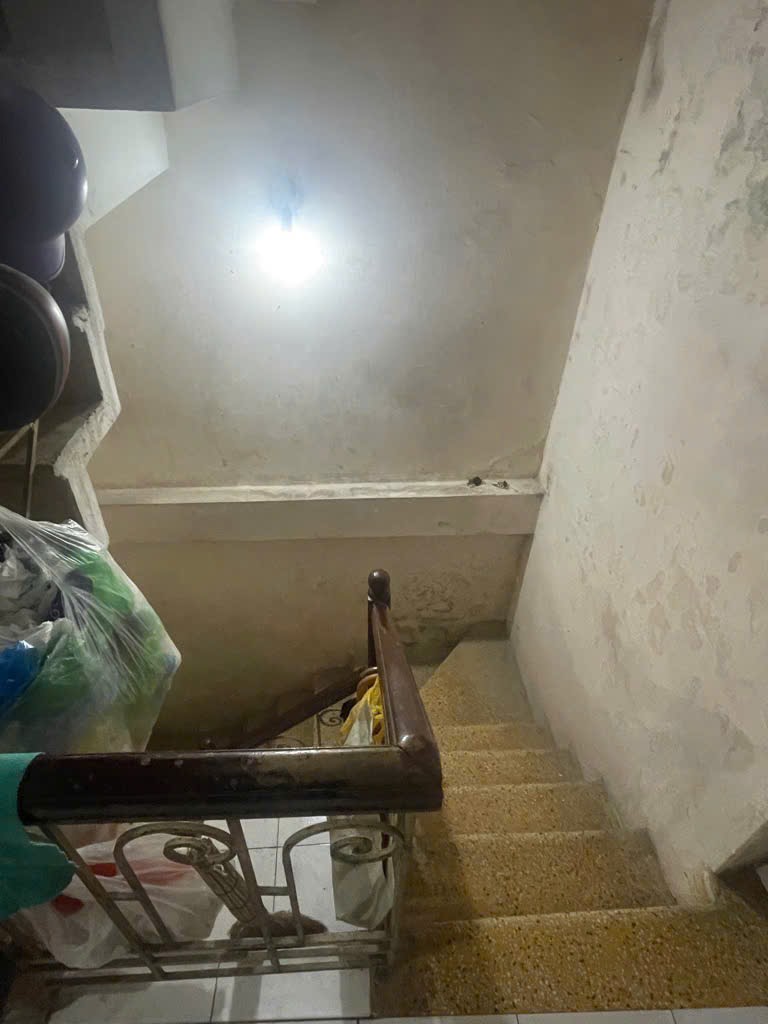 HƠN 6 TỶ CÓ NGAY NHÀ MẶT PHỐ-SÁT VÁCH CÔNG VIÊN BÁCH THẢO