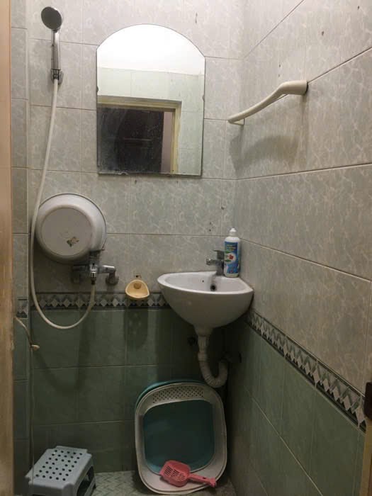 MẶT PHỐ ĐỘI CẤN - KINH DOANH BẤT CHẤP