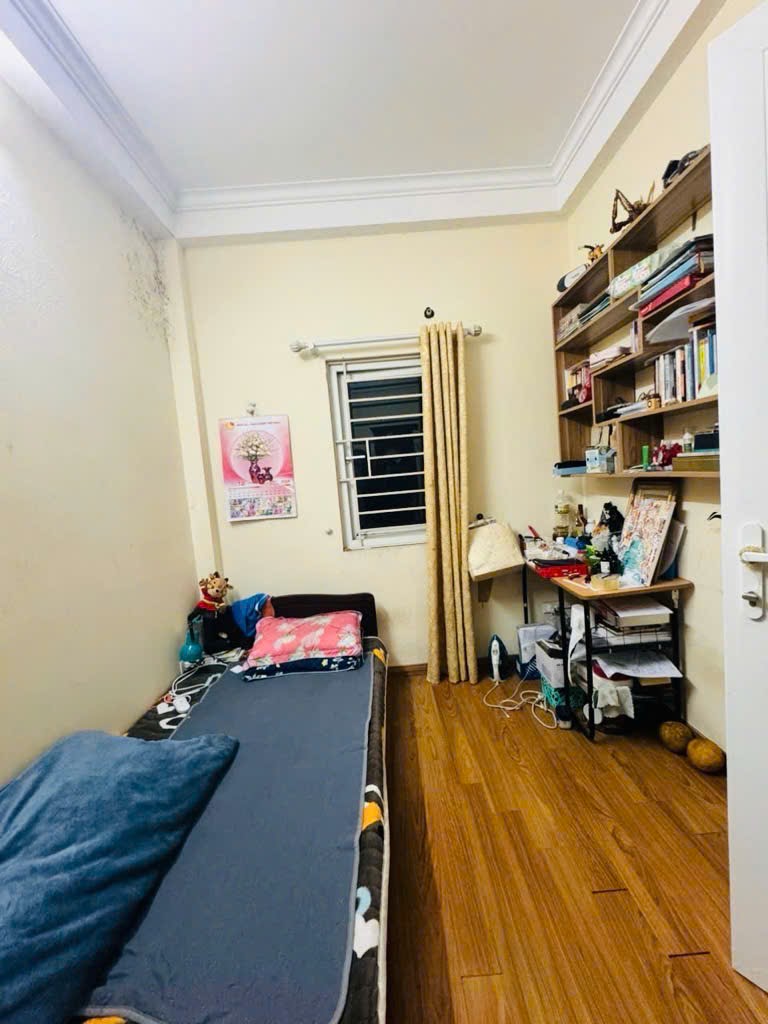 NHÀ ĐẸP CHẮC CHẮN CHỦ TỰ XÂY - KHÁCH MUA VỀ Ở NGAY - 20M RA MẶT PHỐ Ô TÔ TRÁNH - MẶT TIỀN RỘNG 2 MẶT THOÁNG.