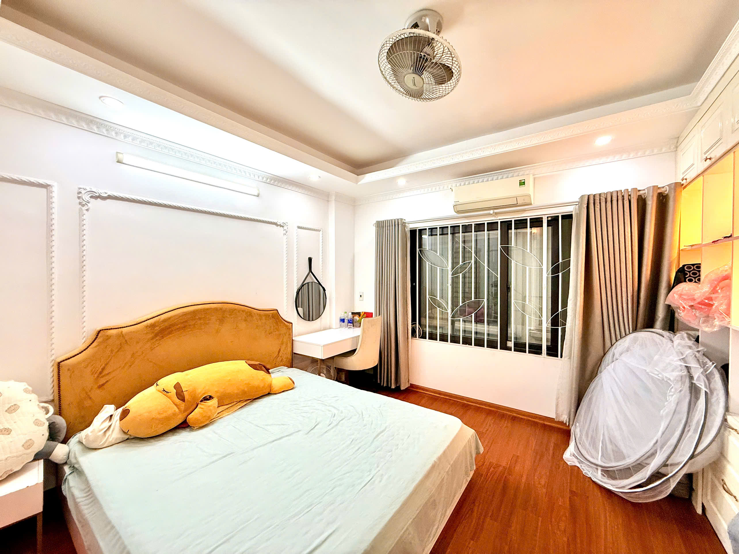 Bán nhà Gốc Đề ô tô đỗ cổng- 30m2- 5 tầng- 2 Thoáng