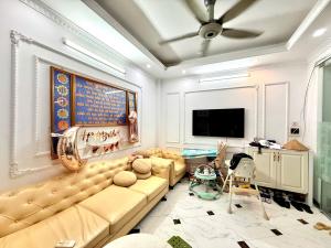 Bán nhà Gốc Đề ô tô đỗ cổng- 30m2- 5 tầng- 2 Thoáng