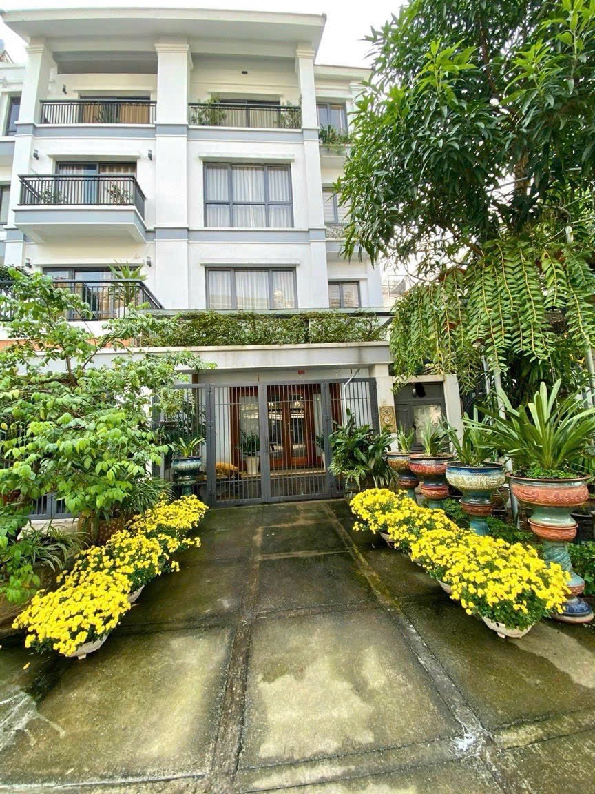 Biệt thự liền kề 135m2, đủ công năng, 46 tỷ