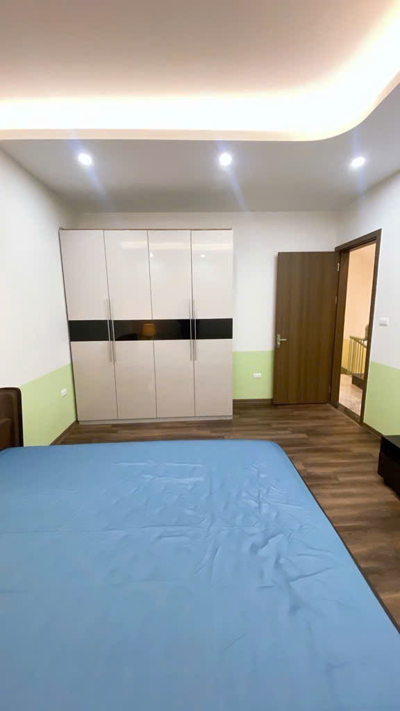 Nhà đẹp long lanh, 44m2, 4 phòng ngủ, nội thất đầy đủ, vị trí vàng Khâm Thiên, giá hơn 6 tỷ có nhà ngay