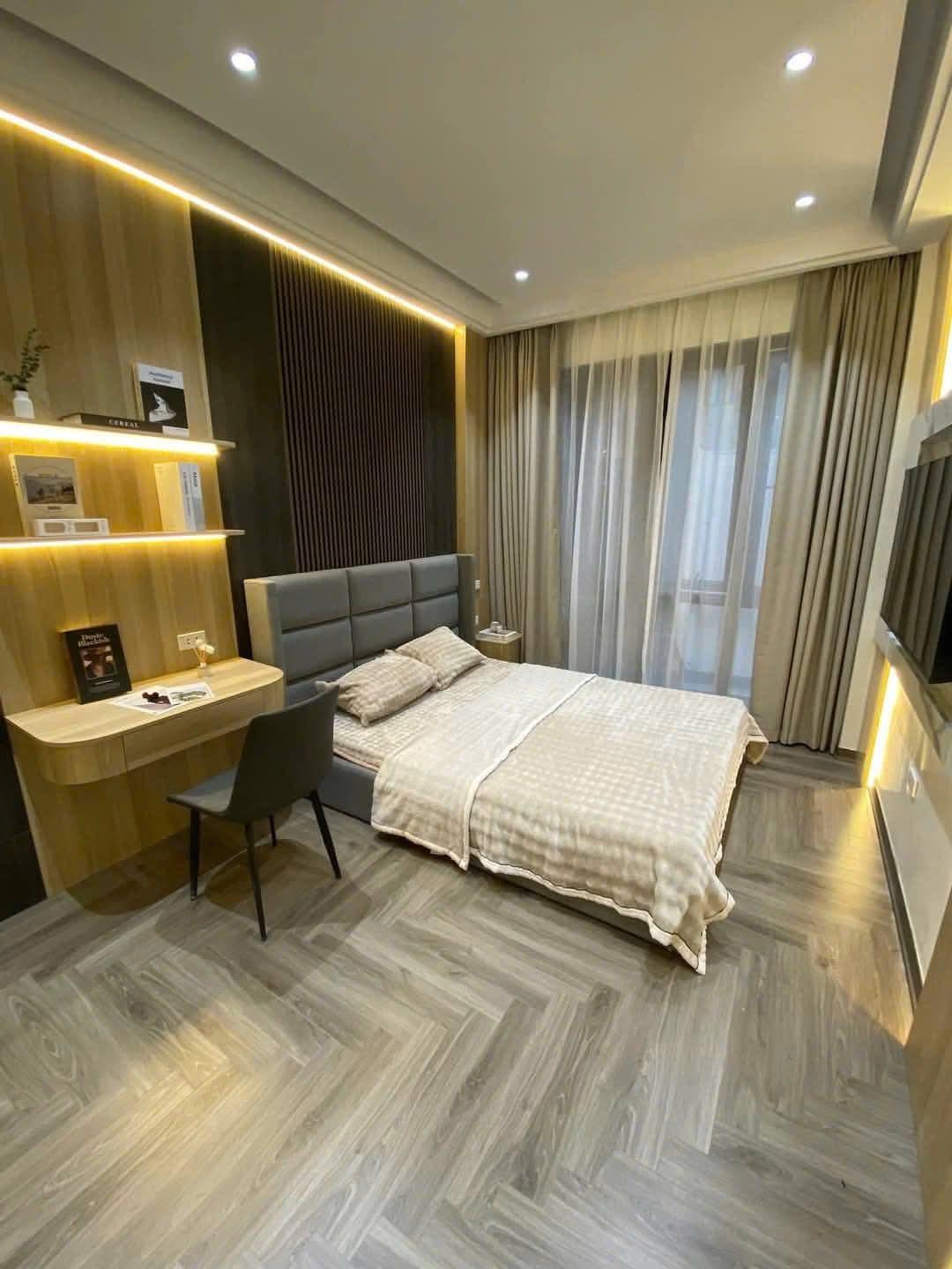 BÁN NHÀ MẬU LƯƠNG HÀ ĐÔNG 5 TẦNG LÔ GÓC THANG MÁY NHỈNH 7 TỶ FULL NỘI THẤT