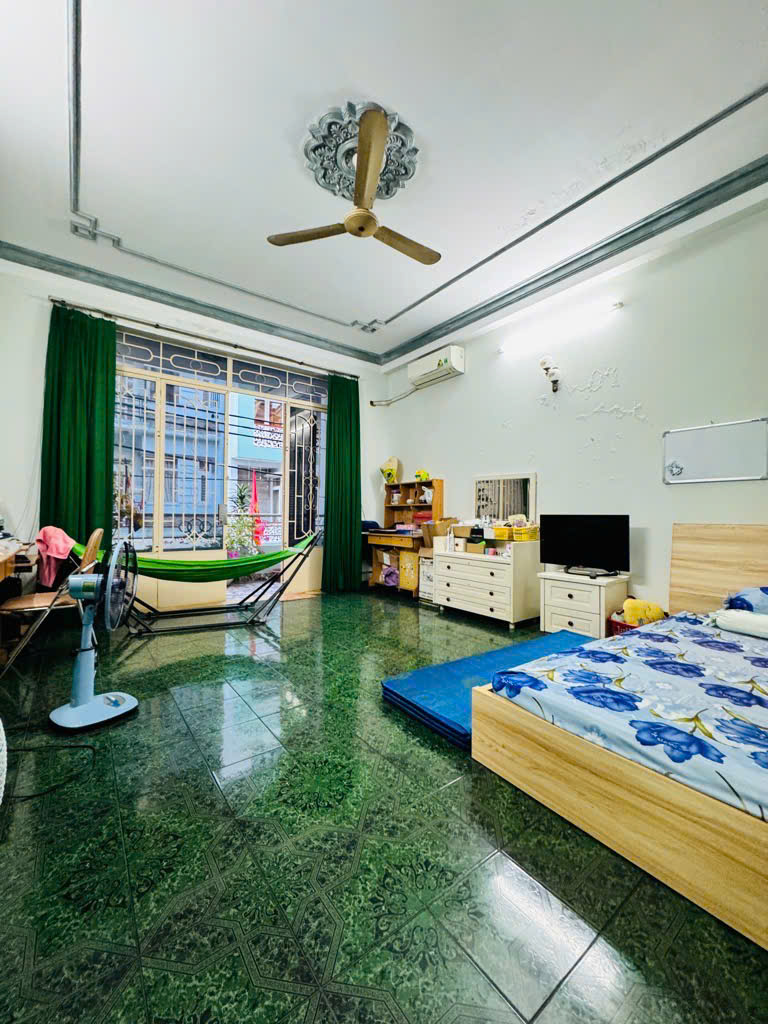 Bán nhà 4 tầng BTCT sát mặt tiền Bàu Cát - Tân Bình - 70m2 chỉ 12 tỷ