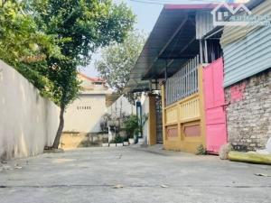 “BẮT GỌN CƠ HỘI VÀNG” – HƠN 200m² FULL THỔ, CÓ SẴN NHÀ MÁI THÁI SIÊU ĐẸP – GIÁ CHỈ 5.2 TỶ TẠI THẠCH ĐÀ – MÊ LINH!