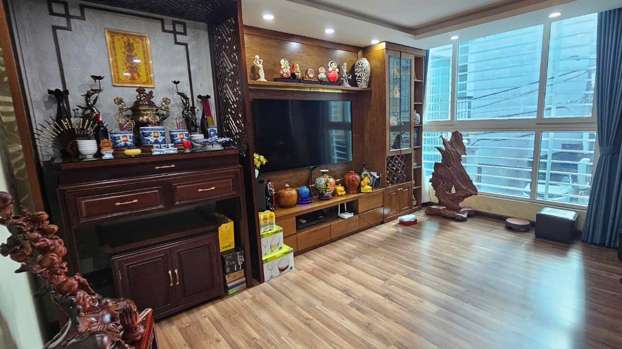 CẦU GIẤY - PHÂN LÔ - OTO TRÁNH DỪNG - HIẾM