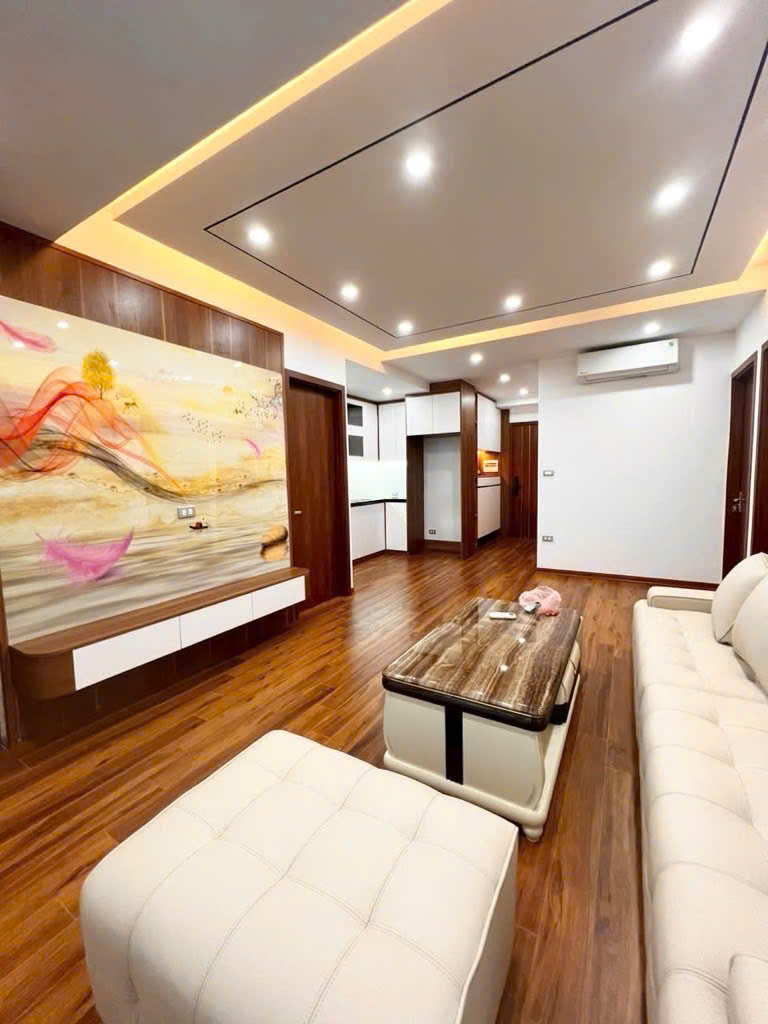 Bán gấp nhà hv tài chính - oto đỗ cửa - 50m ra phố