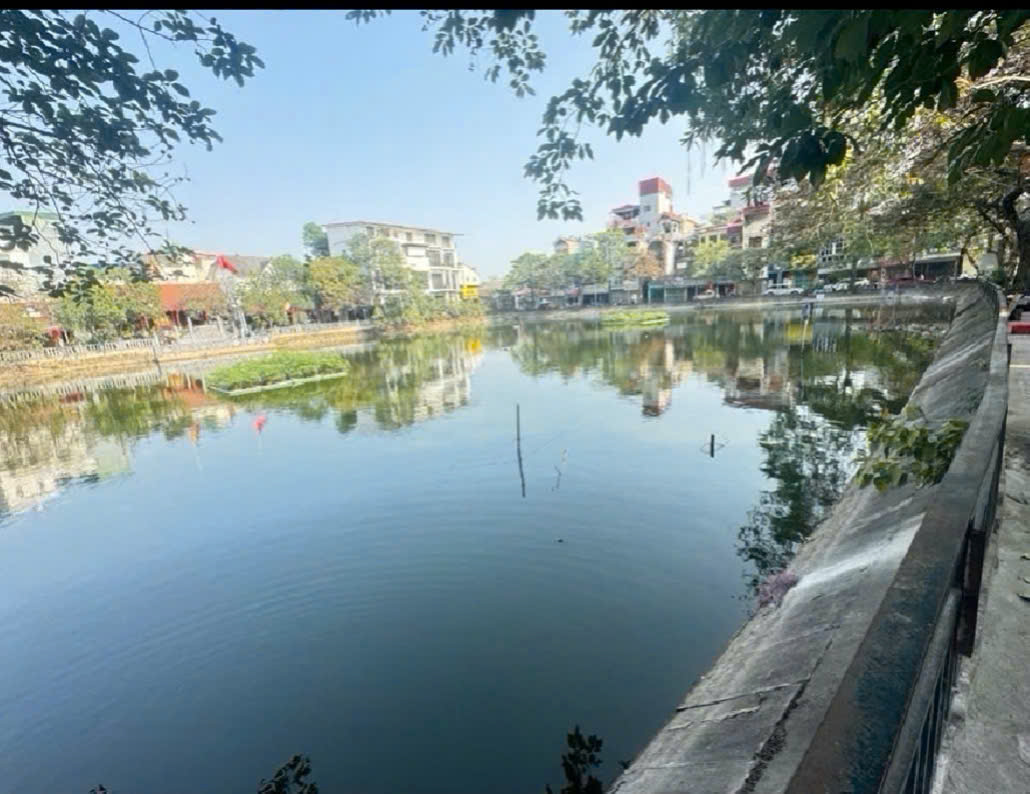 Mặt ngõ phố Bồ Đề, 5 tầng, ô tô tránh, kinh doanh.