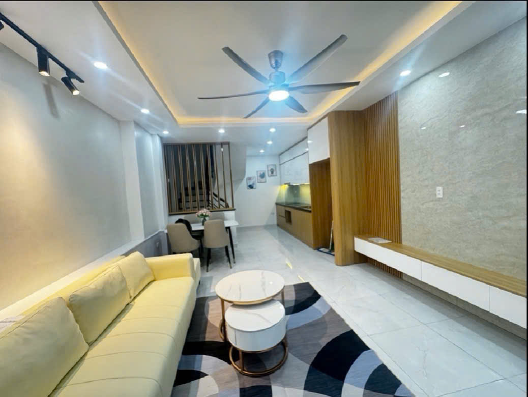 Mặt ngõ phố Bồ Đề, 5 tầng, ô tô tránh, kinh doanh.