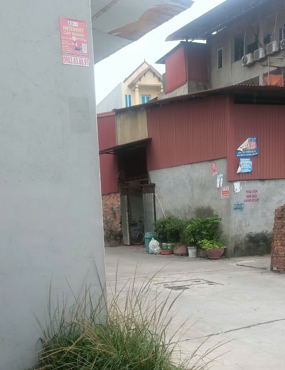 Bán đất tặng nhà Ngọc Thụy, 58m, ngõ ô tô, kinh doanh, chỉ với 6 tỷ.