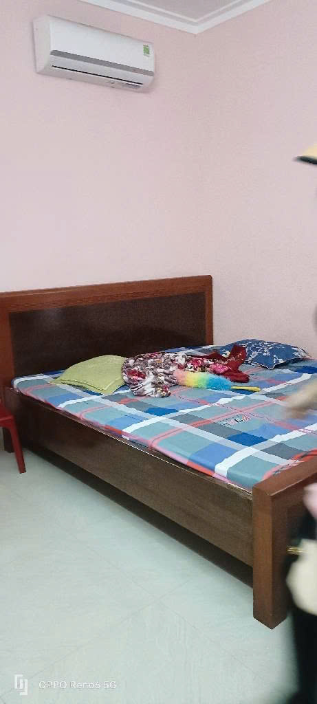 Phật Tích Tiên Du 250/314 m, 4 tầng, MT 8,8m, đường ô to tránh mà chỉ 4.x tỷ. .
