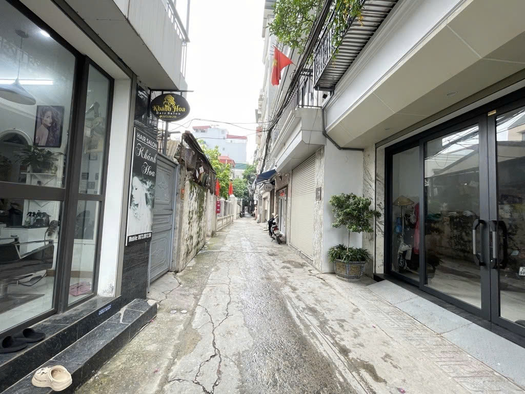 Bán nhà mặt ngõ phố Hoàng Như Tiếp, Bồ Đề, Long Biên, Hà Nội, 8 tỷ, 50m2, uy tín Hot!