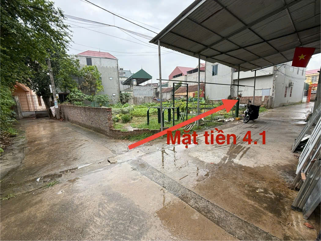 Bán đất tại phường Ninh Xá, Bắc Ninh Chỉ với 2.5 tỷ cho 147m đất, lô góc ô tô vào đất.