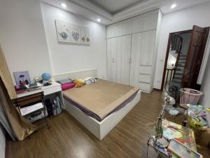 *Nhà 5 tầng ngõ 23 Bồ Đề Long Biên - Chỉ hơn 6 tỷ.