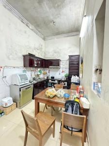 Bán gấp nhà riêng tại Hoàng Như Tiếp, Bồ Đề, Long Biên, Hà Nội, 9,6 tỷ, 63m2.