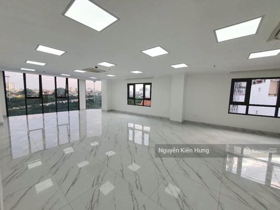 Mặt phố DT khủng 200m2, 10 tầng thang máy, đường Phạm Văn Đồng 51 tỷ