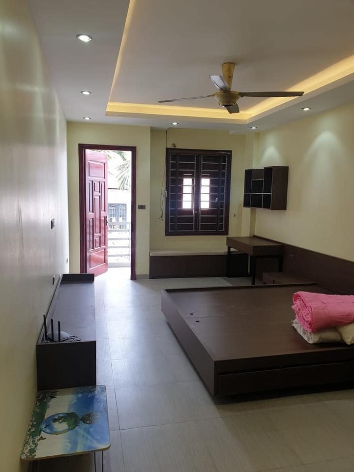 Bán nhà 5 tầng 41m2 Phú Diễn, Gần oto, An sinh tốt, Full nội thất, Nhà đẹp ở ngay chỉ nhỉnh 7 tỷ
