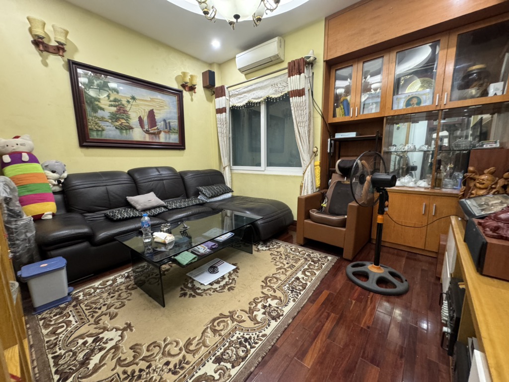 Bán nhà 5 tầng 52m2 quận Nam Từ Liêm chỉ 9.x tỷ, 30m ra oto, 50m ra phố, Thông số đẹp, Nhà đẹp ở ngay