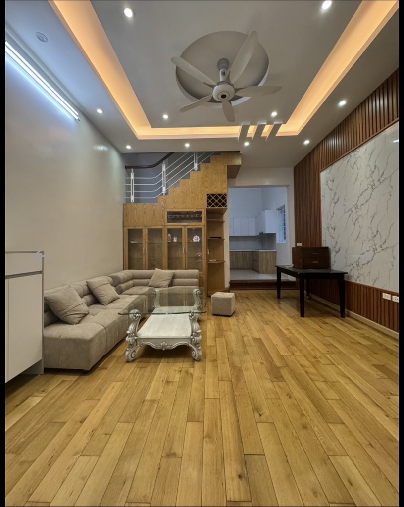 Bán nhà 54m2 phố Trần Cung, Lô góc 2 thoáng, Mặt tiền đẹp, Tặng full nội thất, Nhà đẹp ở ngay